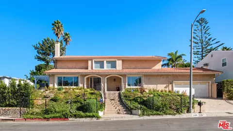 2460 Achilles Dr, Los Angeles, CA 90046