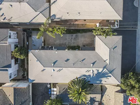 411 Naranja Dr, Glendale, CA 91206 photo 8