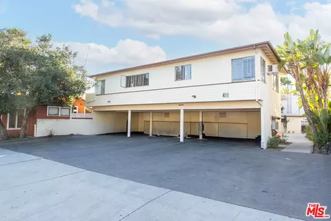 411 Naranja Dr, Glendale, CA 91206
