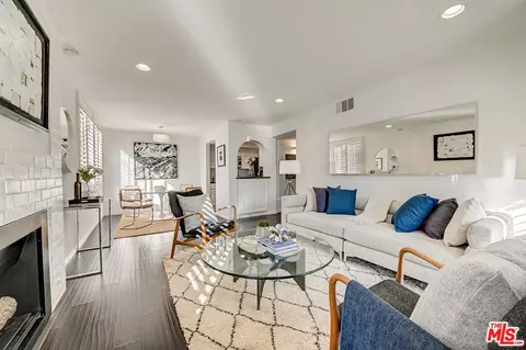 1215 N Olive Dr #201, West Hollywood, CA 90069