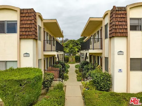 1159 E Meta St, Ventura, CA 93001 photo 3