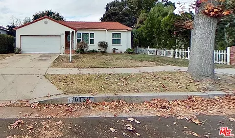 6139 White Oak Ave, Encino, CA 91316