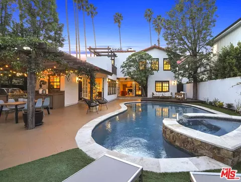 4302 Saint Clair Ave, Studio City, CA 91604