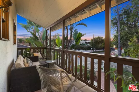 Exterior - 4302 Saint Clair Ave, Studio City, CA 91604 photo 12 of 16