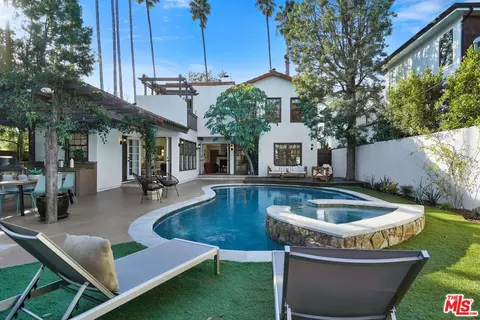Exterior - 4302 Saint Clair Ave, Studio City, CA 91604 photo 3 of 16