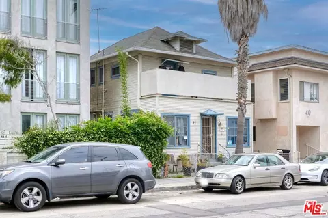 44 Rose Ave, Venice, CA 90291