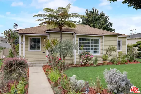 7821 Emerson Ave, Los Angeles, CA 90045