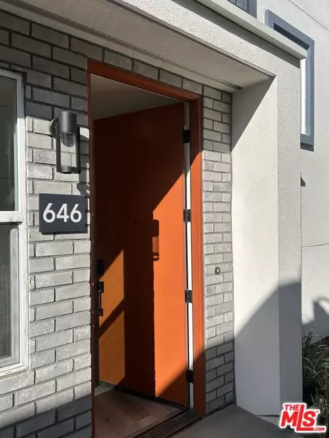 646 Dawson Ave, Long Beach, CA 90814 photo 10