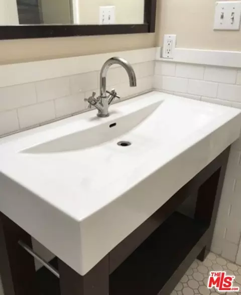 1118 E Palmer Ave #114, Glendale, CA 91205 photo 8