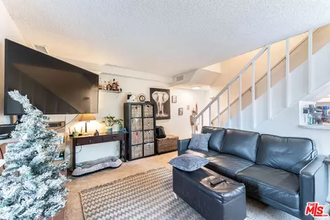 2203 E Bermuda St, Long Beach, CA 90814 photo 3
