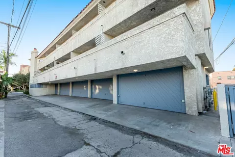 2203 E Bermuda St, Long Beach, CA 90814 photo 8