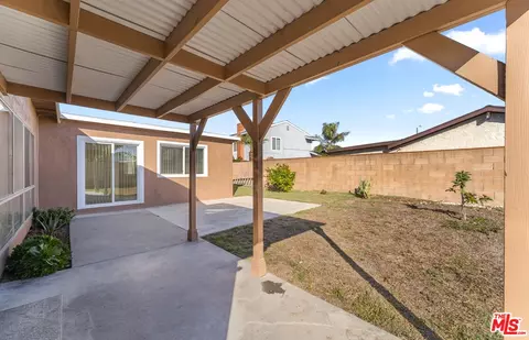 19922 Enslow Dr, Carson, CA 90746 photo 5
