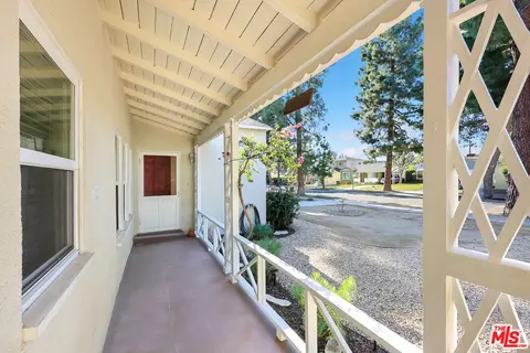 730 N Niagara St, Burbank, CA 91505 photo 4