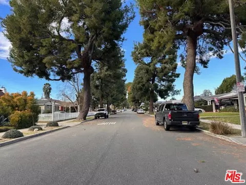 730 N Niagara St, Burbank, CA 91505 photo 31