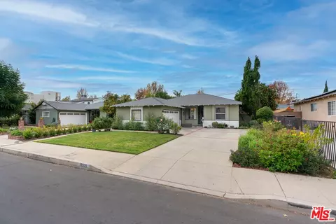 6939 Noble Ave, Van Nuys, CA 91405
