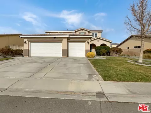 8823 Mora Ct, Lancaster, CA 93536