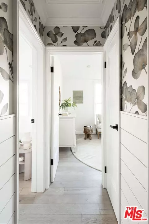 655 S Orchard Dr, Burbank, CA 91506 photo 27