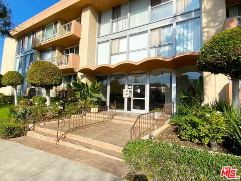 805 Glenway Dr #321, Inglewood, CA 90302