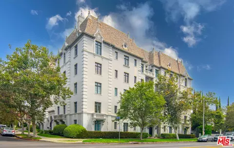308 N Sycamore Ave #108, Los Angeles, CA 90036