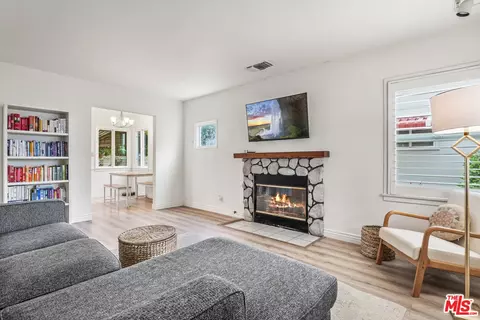 7113 Rhea Ave, Reseda, CA 91335 photo 3