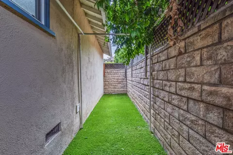 7113 Rhea Ave, Reseda, CA 91335 photo 21