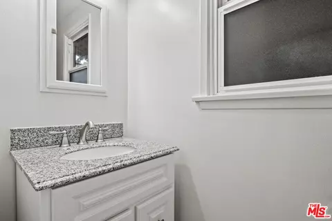 7113 Rhea Ave, Reseda, CA 91335 photo 18