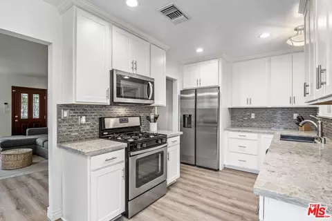 7113 Rhea Ave, Reseda, CA 91335 photo 7