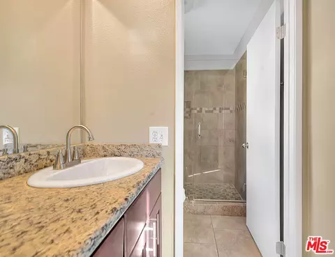 15311 Rancho Serena Dr, Paramount, CA 90723 photo 18