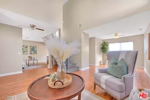 15311 Rancho Serena Dr, Paramount, CA 90723 photo 4