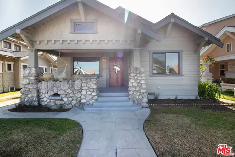 1810 W 41st Dr, Los Angeles, CA 90062