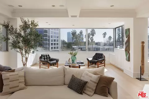 875 Comstock Ave #3B, Los Angeles, CA 90024