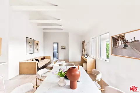 857 Rose Ave, Venice, CA 90291 photo 2