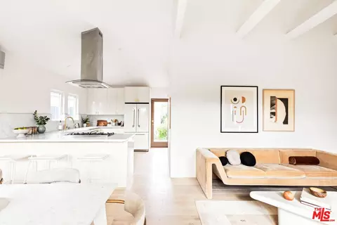 857 Rose Ave, Venice, CA 90291 photo 8