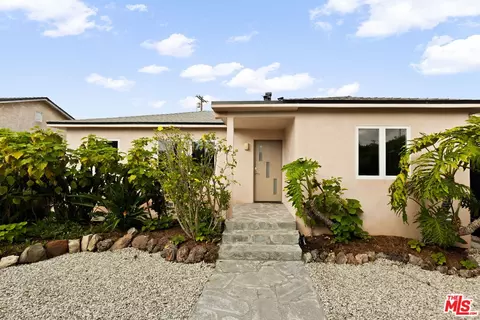 857 Rose Ave, Venice, CA 90291 photo 3