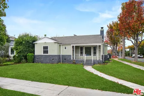1351 Pearl St, Santa Monica, CA 90405