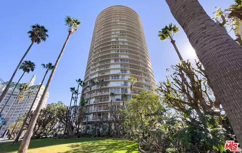 700 E Ocean Blvd #1401, Long Beach, CA 90802 photo 2