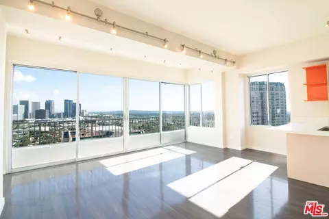 10501 Wilshire Blvd #2210, Los Angeles, CA 90024