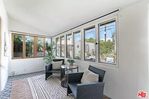 Exterior - 2135 E Orange Grove Blvd, Pasadena, CA 91104 photo 1 of 6