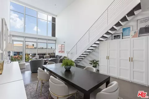 611 N Bronson Ave #7, Los Angeles, CA 90004