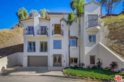 5162 Baza Ave, Woodland Hills, CA 91364
