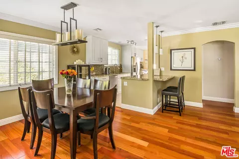 5836 Burnet Ave, Sherman Oaks, CA 91411 photo 6