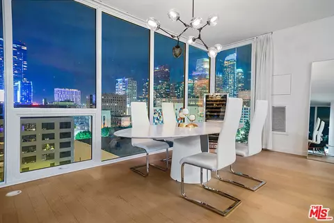 1050 S Grand Ave #901, Los Angeles, CA 90015