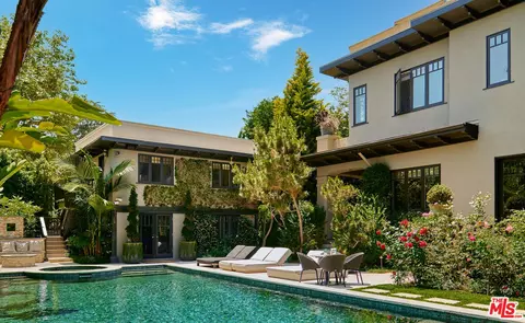 2020 Georgina Ave, Santa Monica, CA 90402