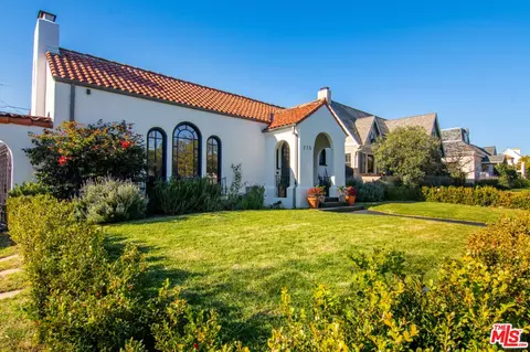 215 N Gower St, Los Angeles, CA 90004