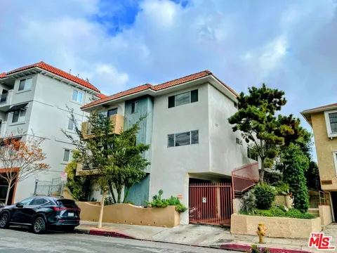 1218 Mcclellan Dr, Los Angeles, CA 90025