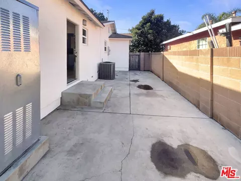 13242 Cornuta Ave, Downey, CA 90242 photo 17