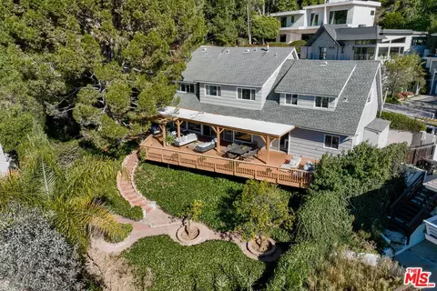 1365 Goucher St, Pacific Palisades, CA 90272