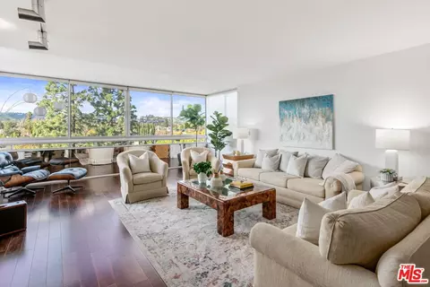 865 Comstock Ave #8F, Los Angeles, CA 90024