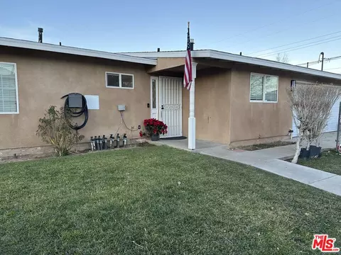 333 E Avenue Q7, Palmdale, CA 93550