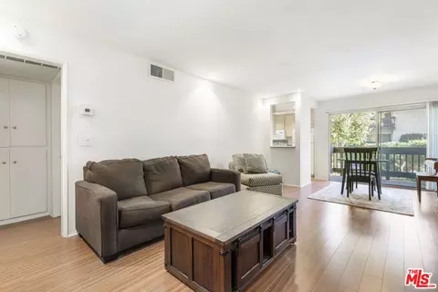 6103 Summertime Ln, Culver City, CA 90230
